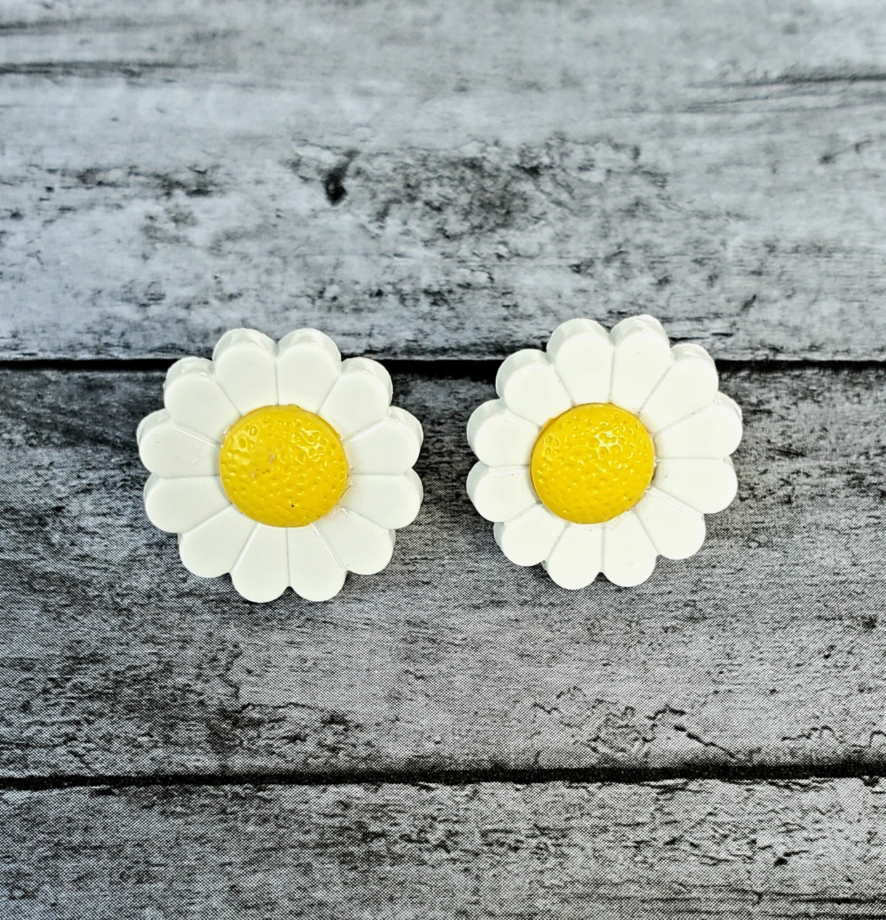 Daisy Earrings